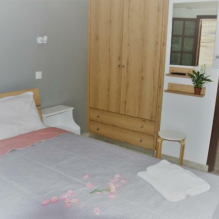 Stellar Apartments II Platanés Екстериор снимка