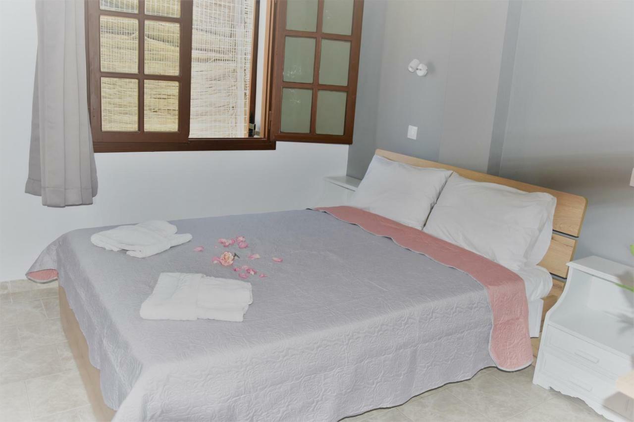 Stellar Apartments II Platanés Екстериор снимка